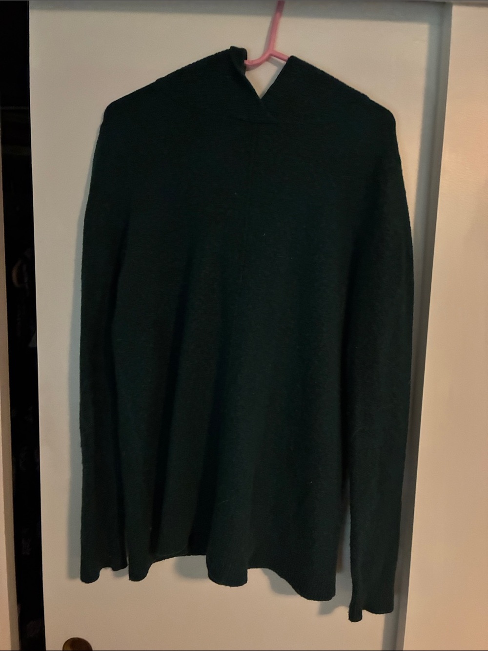 Lands' End Women's Dark Green V-Neck Sweater